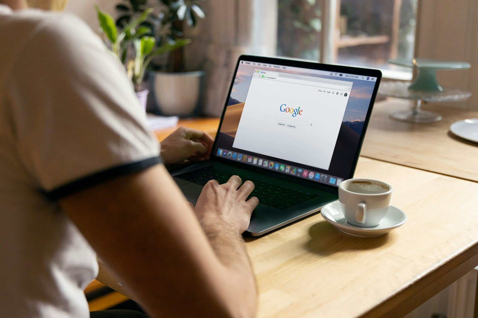 Comment être dans le top 10 Google : Les stratégies efficaces pour un meilleur classement SEO