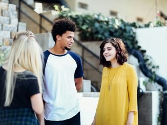Astuces pour la jeunesse : réussir, s’épanouir et grandir avec confiance