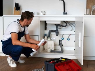 Les services de plomberie en ligne : une solution adaptée aux besoins actuels ?