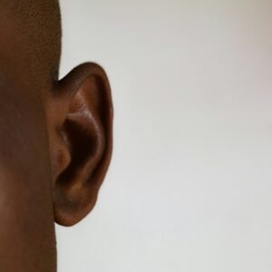 oreille bouchée